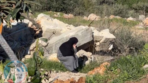 الاحتلال يهدم منزلا في كفر الديك