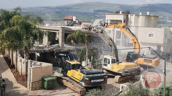 جرافات الاحتلال تنفذ عمليتي هدم في القدس