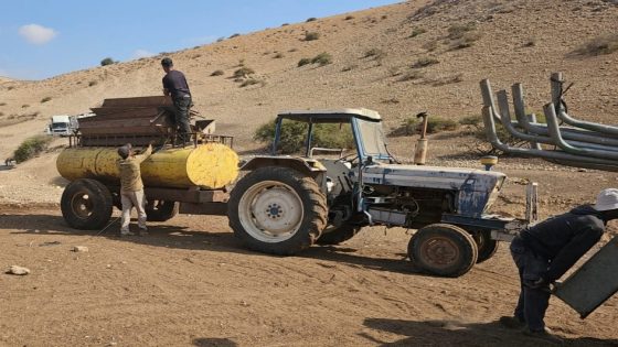 الاحتلال يهدم منشآت سكنية في الأغوار الشمالية