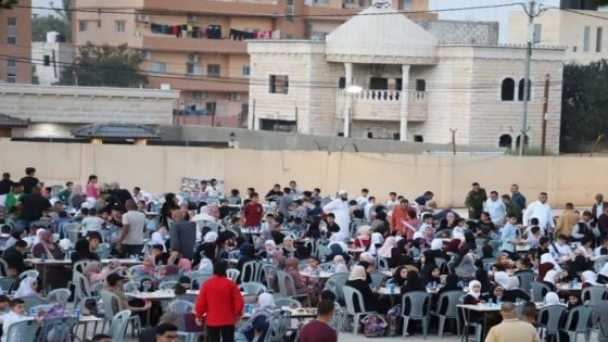 محافظة أريحا والأغوار وأوقاف أريحا تنظمان إفطارًا جماعيًا للأيتام والمحتاجين وأهالي الشهداء والأسرى