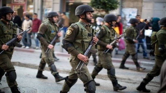 مصدر امني لمعا: الأمن يسيطر على شجار مسلح بين عائلتين في الخليل