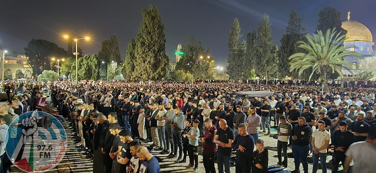 100 ألف مصل يؤدون العشاء والتراويح في المسجد الأقصى المبارك بالقدس المحتلة