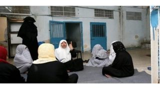 ظروف اعتقالية قاسية- إدارة السجن تبلغ أسيرات “الدامون” بأوقات خاطئة للإفطار