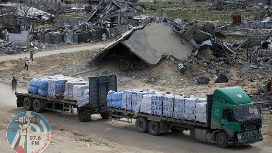 سلطات الاحتلال توقف إدخال المساعدات الإنسانية إلى قطاع غزة