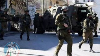 الاحتلال يعتقل سبعة مواطنين من الخليل