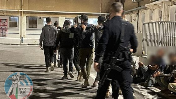 الشرطة الإسرائيلية تعتقل 23 عاملا من الضفة الغربية في طبريا