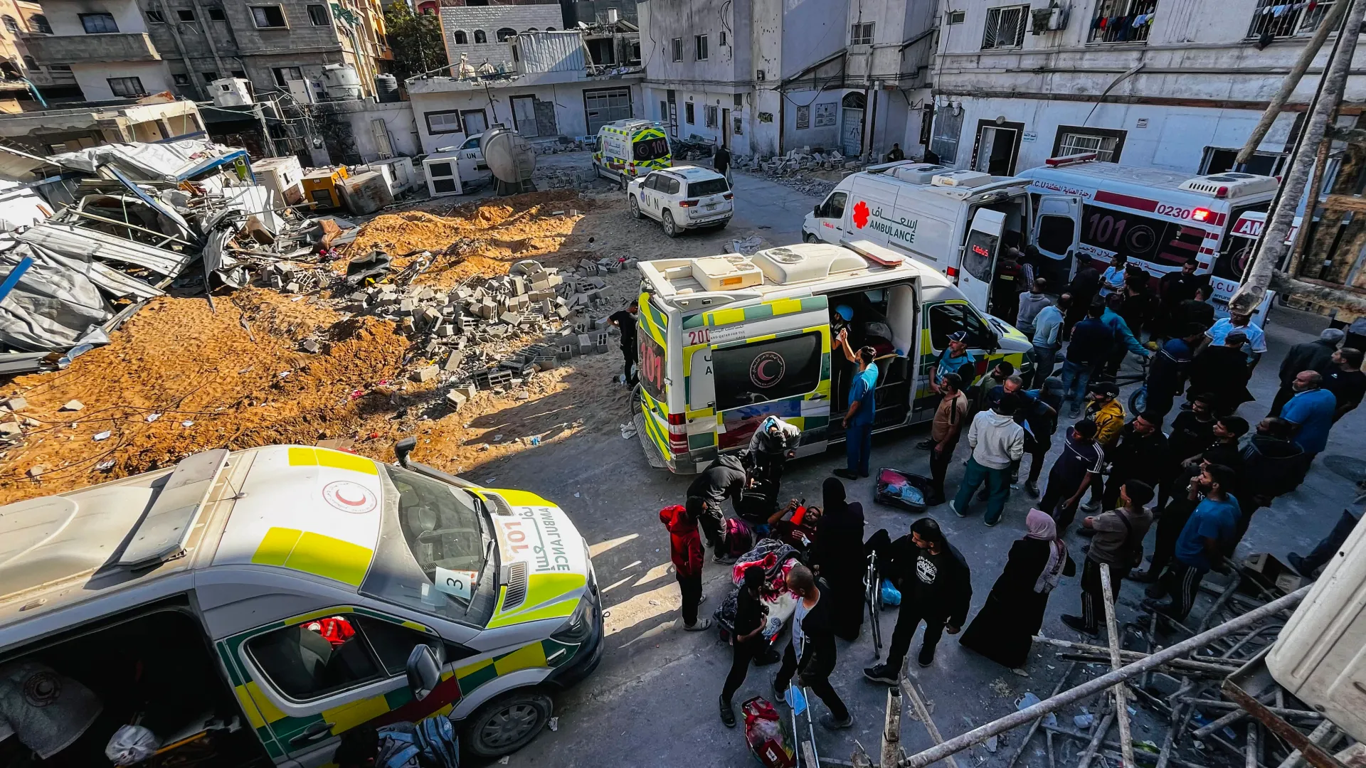 مصادر طبية: 95 شهيدا في قصف الاحتلال أنحاءً متفرقة بقطاع غزة منذ فجر اليوم