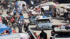 نزوح عشرات المواطنين من بيت حانون باتجاه جباليا شمال قطاع غزة