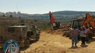 الاحتلال يشرع بشق طريق استعماري في الخضر جنوب بيت لحم