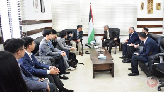 برهم يبحث مع “كويكا” ترتيبات إنشاء المعهد الوطني للذكاء الاصطناعي في فلسطين