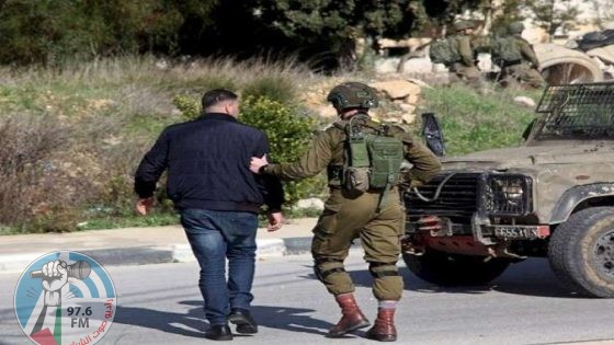 الاحتلال يعتقل مواطنين من اليامون غرب جنين