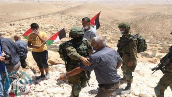 الاحتلال يقمع وقفة في مسافر يطا جنوب الخليل
