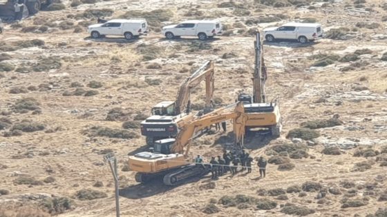 الاحتلال يستهدف المياه الجوفية في بلدة ترقوميا