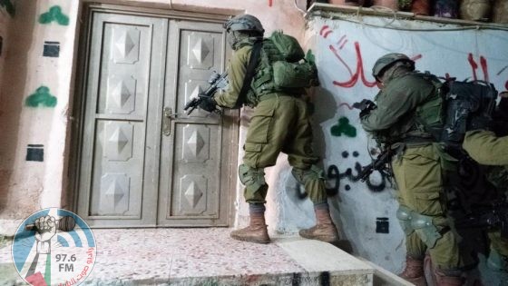 الاحتلال يداهم عدة منازل في الدوحة جنوب بيت لحم