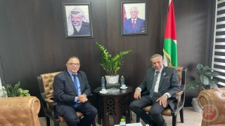 العتيلي يلتقي الزعيم لتعزيز التعاون بين وحدة شؤون المفاوضات ووزارة العدل