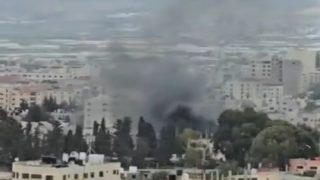 الاحتلال يحرق منزلا في محيط مخيم جنين