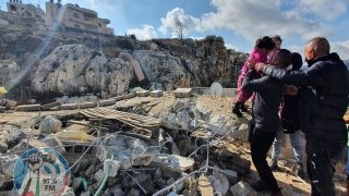 الاحتلال يهدم إسطبلا في بيت حنينا شمال القدس