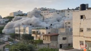 تفجير منزل الشهيد المقدسي محمد شهاب ومواصلة احتجاز جثمانه