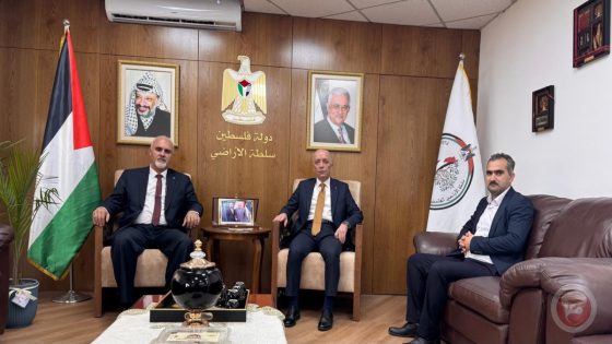 رئيس سلطة الأراضي ووزير الزراعة يبحثان الاستغلال الأمثل للأراضي الحكومية