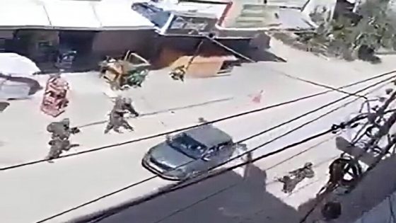 الاحتلال يطلق النار على مركبة خلال عدوانه على طولكرم