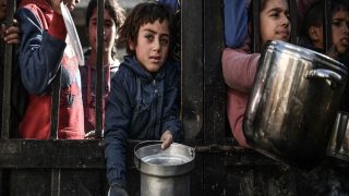 لازريني: في غزة الأطفال يتضورون جوعا