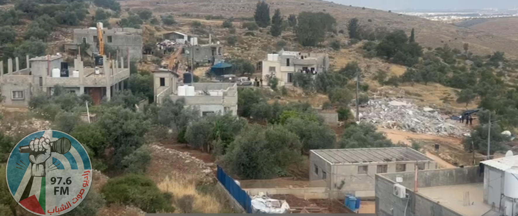 جرافات الاحتلال يهدم منزلا في قبيا غرب رام الله