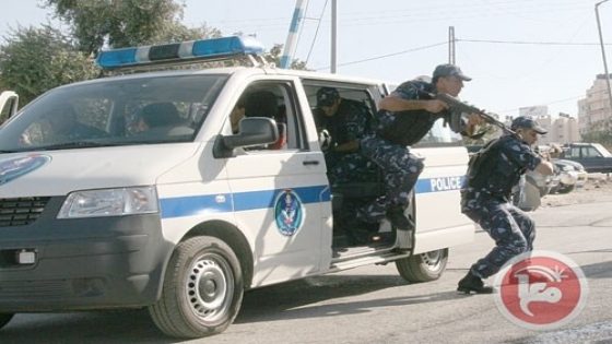 الشرطة تكشف ملابسات جرائم سرقة طالت مستودعات ومنازل قيد الإنشاء وقعت غرب الخليل