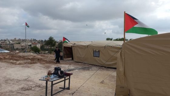 الاحتلال يمنع الطواقم التعليمية من الوصول لمدارسهم في الأغوار