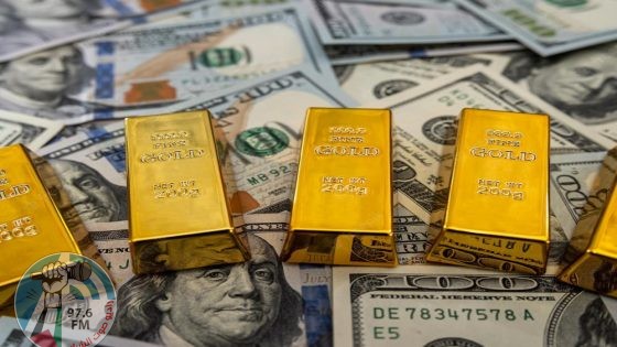 الذهب يتراجع بعد تأجيل الولايات المتحدة فرض رسوم جمركية على واردات الاتحاد الأوروبي