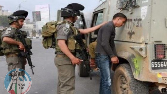 الاحتلال يعتقل شابين من نابلس