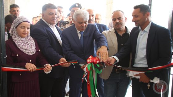 برهم يفتتح مشاريع تعليمية جديدة في جنوب نابلس ويتفقد منشآت تربوية
