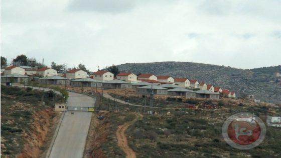 تقرير: الاحتلال يشق طرقا استيطانية جديدة للسيطرة على المزيد من اراضي الضفة