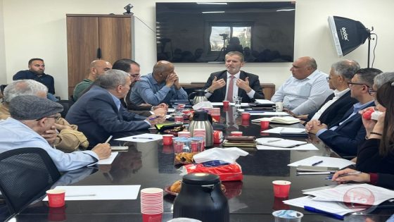 ائتلاف أمان يعقد جلسة استماع حول نظام الكوتا والقوائم السلعية