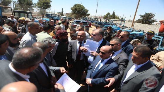 وزارة النقل ترخص أكثر من 200 جرار زراعي في بني نعيم ويطا