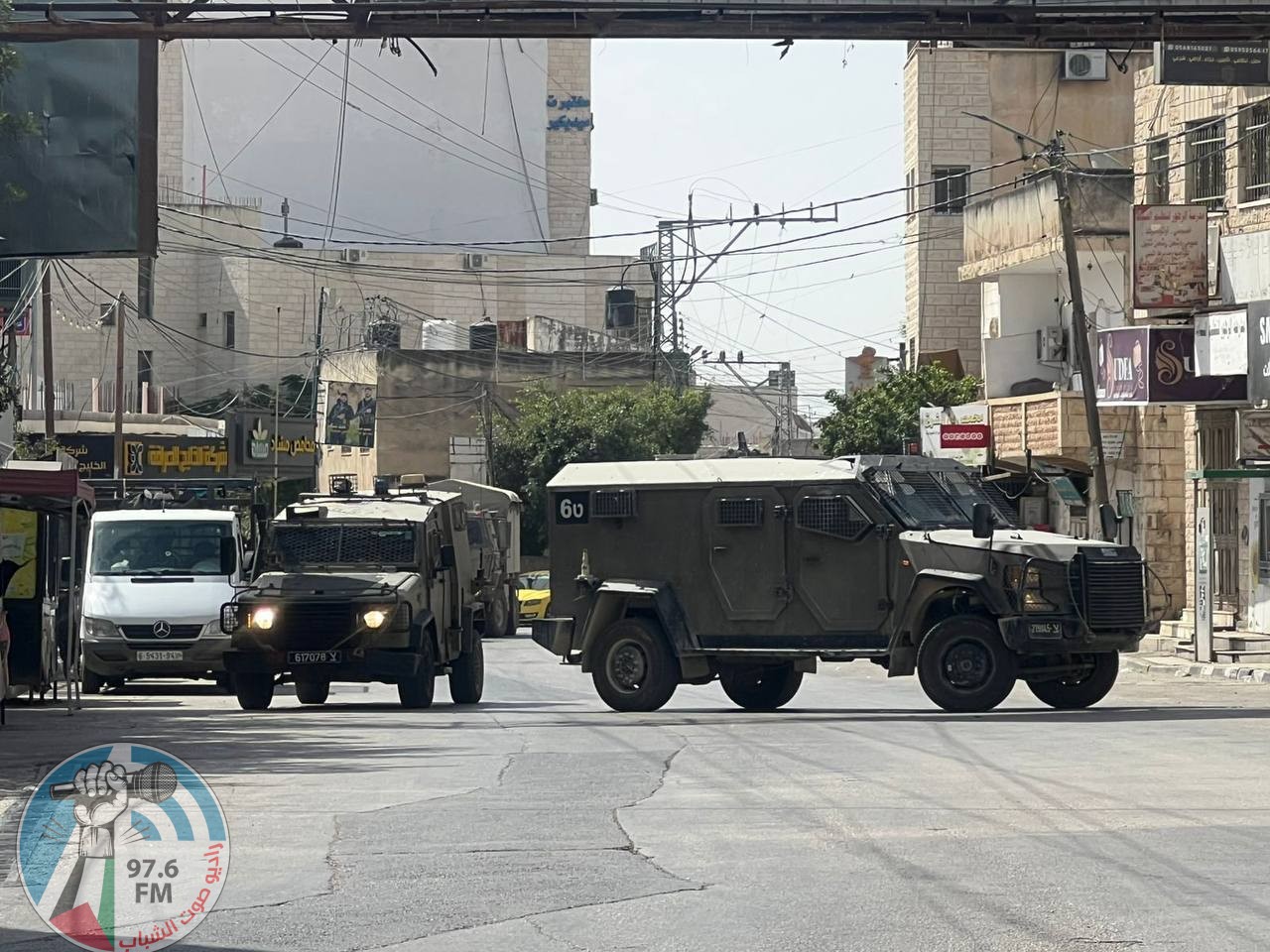 الاحتلال يقتحم مدينة طوباس ويداهم محلا للصرافة