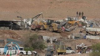 مستعمرون يهدمون غرفة زراعية في المنيا