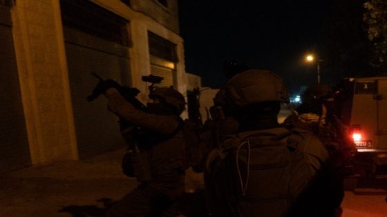 الاحتلال يصيب شابين شرق أريحا أحدهما بالرصاص الحي
