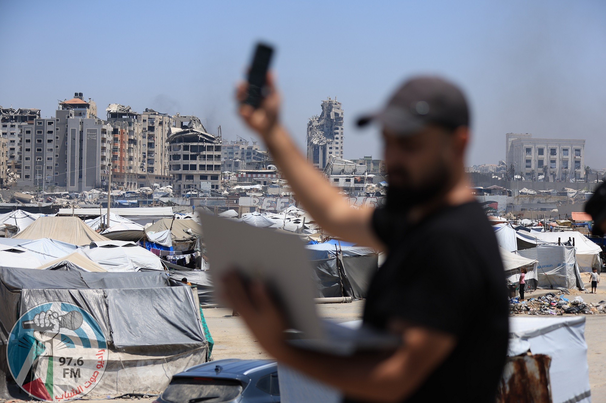 انقطاع خدمات الاتصالات الثابتة والإنترنت في جنوب ووسط قطاع غزة من جديد