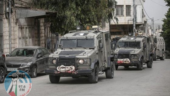 الاحتلال يقتحم مخيم بلاطة شرق نابلس ويجبر عائلات على إخلاء منازلها