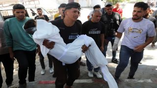 69 شهيدا و221 إصابة خلال يوم في قطاع غزة