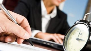 الحكومة تفعل نظام الطوارئ في دوام الموظفين