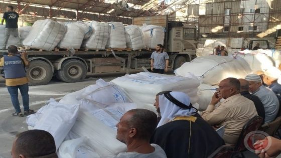 مخاوف اسرائيلية: بدء توزيع مساعدات بإشراف العائلات والعشائر في غزة