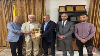 مركز إنماء الفلسطيني يكرّم القائد الوطني عباس زكي تقديرًا لعطائه الوطني