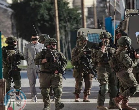 الاحتلال يعتقل 16 مواطنا من مخيم الدهيشة