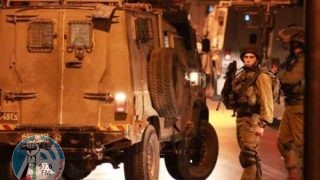 الاحتلال يعتقل مواطنا ويعتدي على آخر شمال أريحا