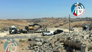 الاحتلال يهدم منشأة تجارية بمساحة 1500 متر مربع بالظاهرية جنوب الخليل