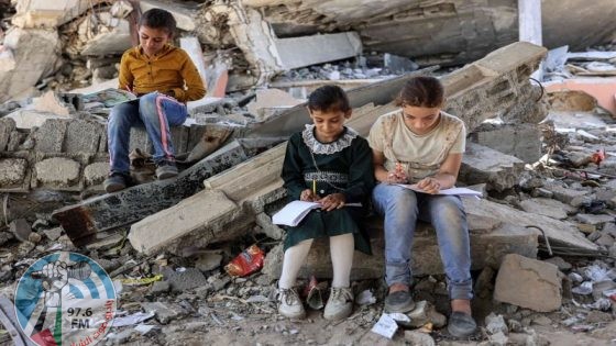 “التربية”: 16,382 طالبا استُشهدوا و792 مدرسة وجامعة تعرضت للقصف والتخريب منذ بداية العدوان