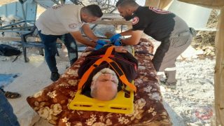 مستوطنون يعتدون بالضرب على مسن من مسافر يطا