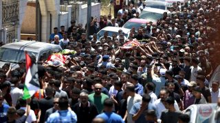 رام الله: تشييع جثماني الشهيدين الشلبي ومصلط في المزرعة الشرقية