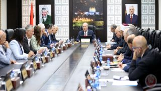 الحكومة: أزمة المقاصة تهدد بشلل مؤسسات الدولة